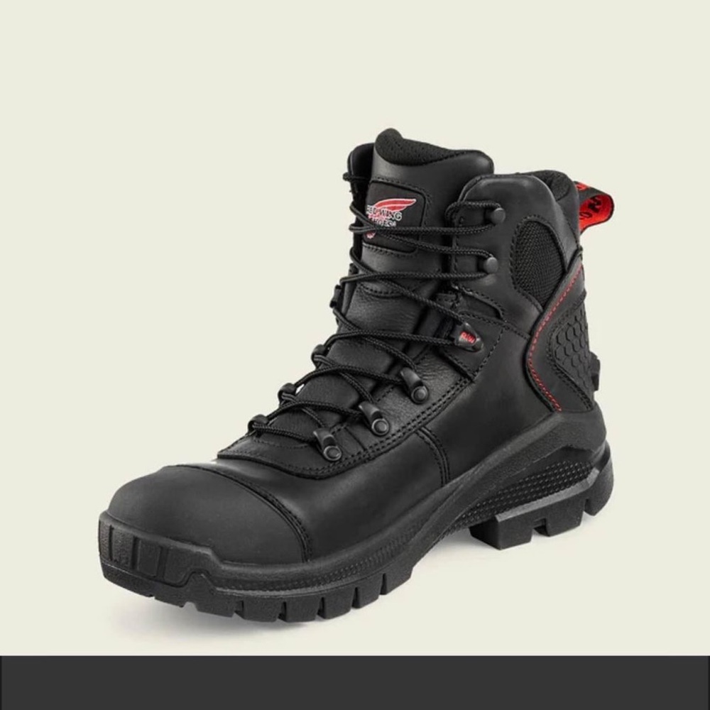 New in box - Men’s Red Wing boots size 8EE or woman’s size 10